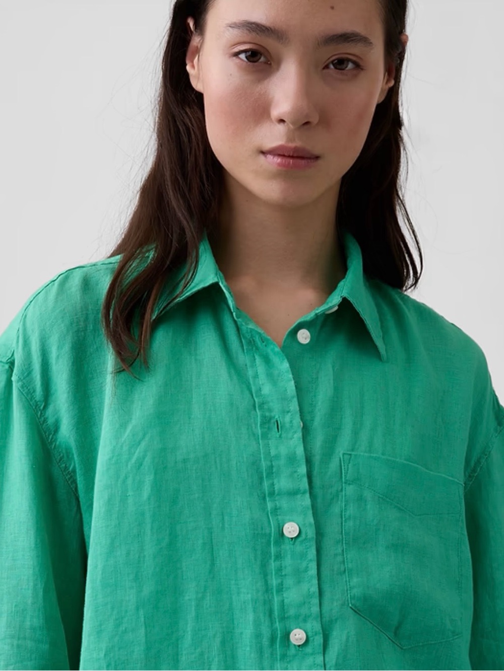 GAP women’s Green 100% Linen Button-Down Shirt - Bright Meadow Green